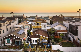 Photo 1 - Sand Castle by Avantstay Beach House on Balboa Peninsula w/ Patio & Hot Tub