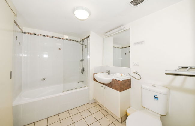 Founda Gardens Apartments - Photo 66