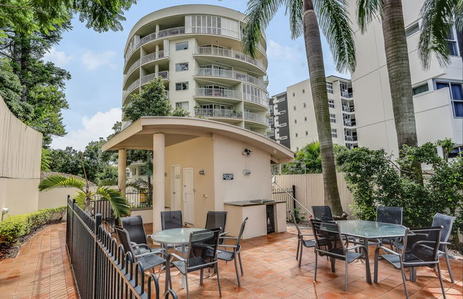 Founda Gardens Apartments - Photo 72