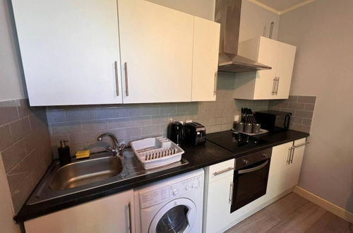 Foto 20 - Impeccable 2-bed Apartment by Cardiff City Centre