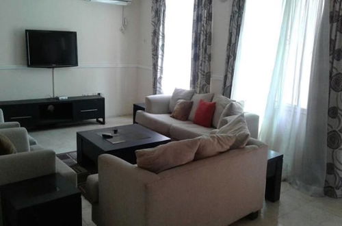 Photo 10 - Trinity Furnished Apartment