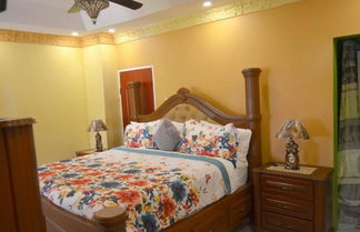 Photo 3 - Immaculate 2-bed House in Greater Portmore