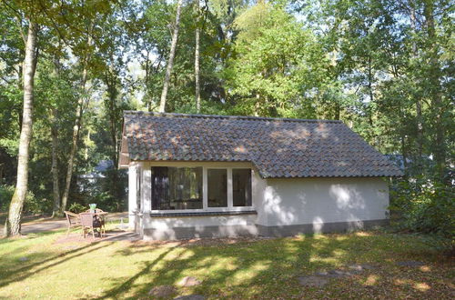 Photo 34 - Detached Cottage on Quiet Park