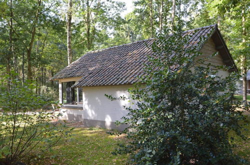 Photo 37 - Detached Cottage on Quiet Park