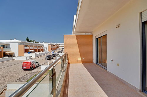 Foto 17 - Albufeira Garden Villa With Pool by Homing