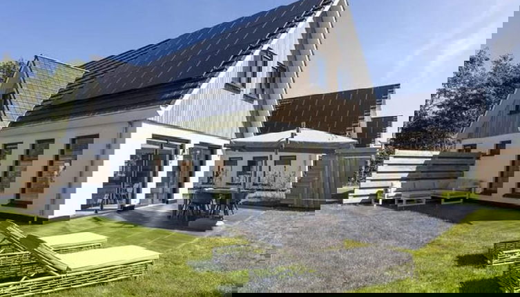 Photo 1 - Holiday Home in De Koog Near the Sea