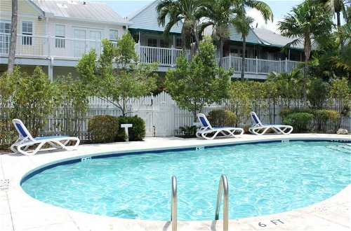 Photo 25 - A Place In Paradise by Avantstay Key West Walkable w/ Shared Pool Week Long Stays Only