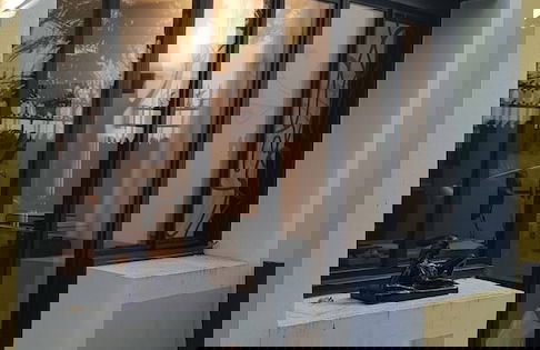 Stunning Architect House with courtyard - Photo 14