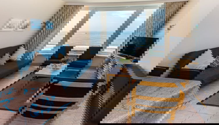 Foto 1 - Apartment With Frontal Sea-views