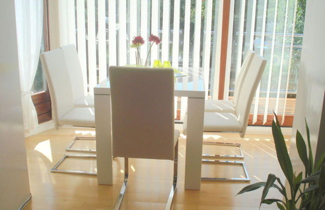 With Beach Chair & Sea... - Foto 11