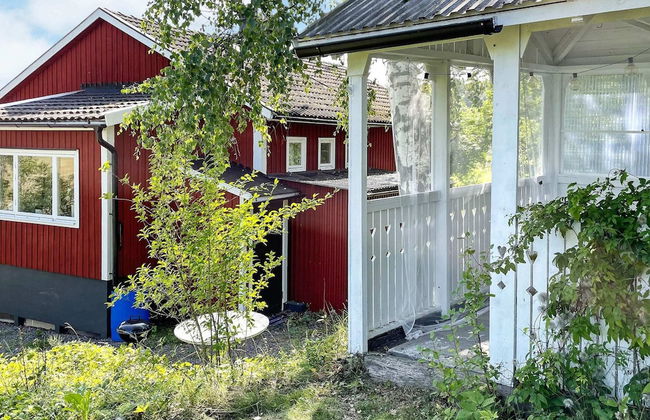 4 Person Holiday Home in Soderkoping - Foto 1