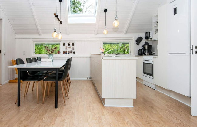 8 Person Holiday Home in Toftlund - Foto 10