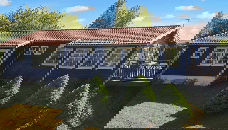 Foto 1 - 10 Person Holiday Home in Stege