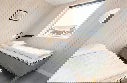 Foto 4 - 14 Person Holiday Home in Vaeggerlose