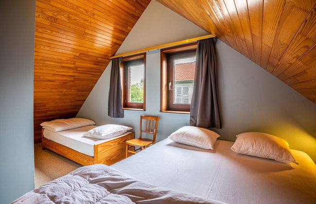 Villa in St-idesbald Near Sea Beach - Photo 5