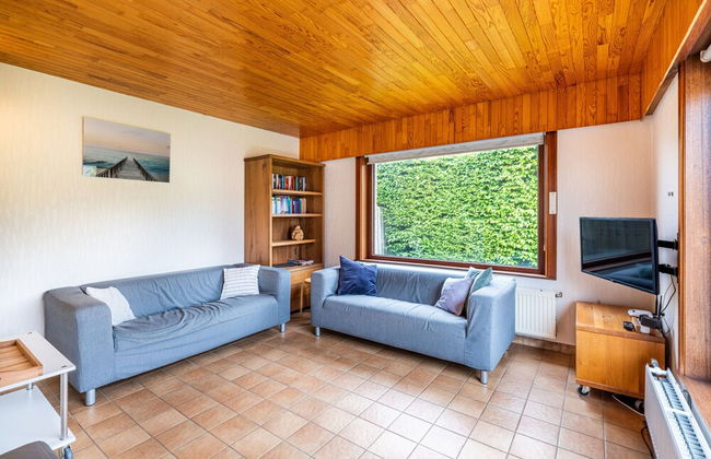 Villa in St-idesbald Near Sea Beach - Photo 12