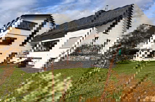Photo 1 - Modernes Split-level Haus Nahe am Hennesee