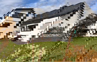 Photo 1 - Modernes Split-level Haus Nahe am Hennesee