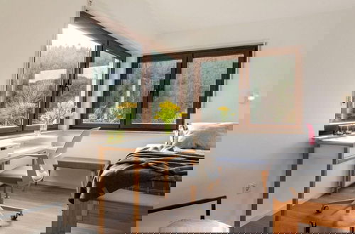 Foto 8 - Modern Split-level House Near Hennesee
