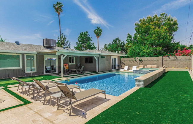 Sunsets on 11th by Avantstay Resort-style Pool + Hot Tub Game Room - Foto 8