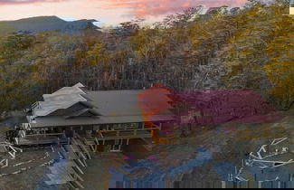 Foto 2 - Pink Pines Avantstay Luxury Aesthetic Dream Home, Indoor Pool, Hot Tub