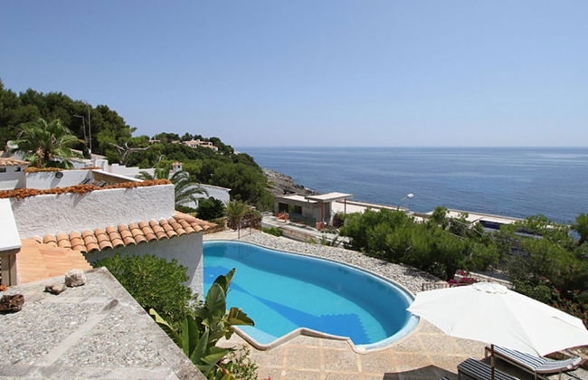Fantastic Villa With Private Swimming Pool, Garage, Bbq, Patio, Wifi and the sea - Photo 16