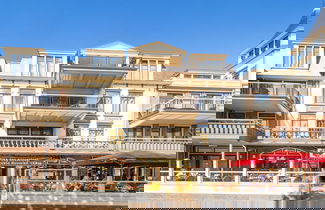 Photo 1 - Luxurious Apartment Near sea