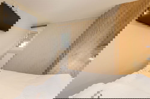Photo 3 - Chalet in Kijkduin With Sauna & Comfort