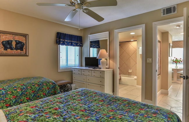 Destin Towers 111 - Photo 2