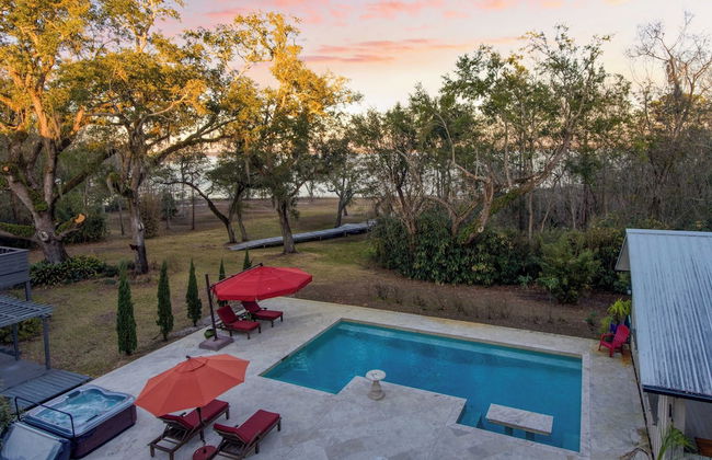 Blackwater Bay Hideaway by Avantstay Waterfront, Pool, Dock, Hot Tub - Foto 11