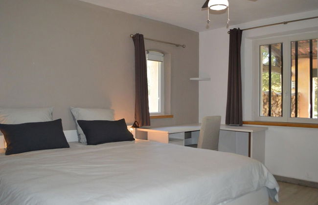 Cosy Holiday Home With Pool in Callian - Foto 3