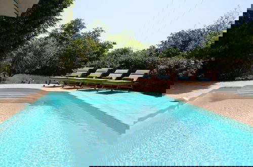 Foto 20 - Cosy Holiday Home With Pool in Callian