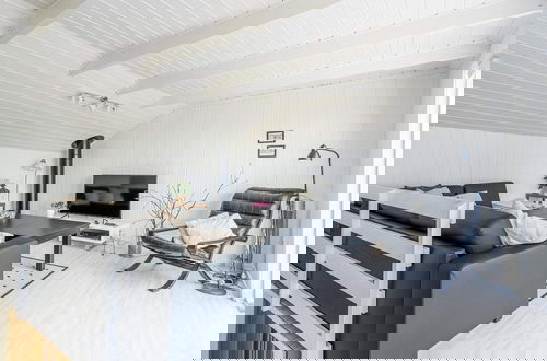 Foto 6 - 4 Person Holiday Home in Hemmet