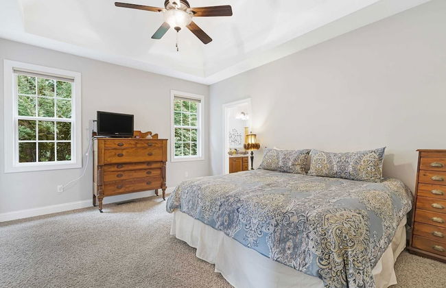 Fairview Vista by Avantstay 10 Mins to Asheville - Foto 34