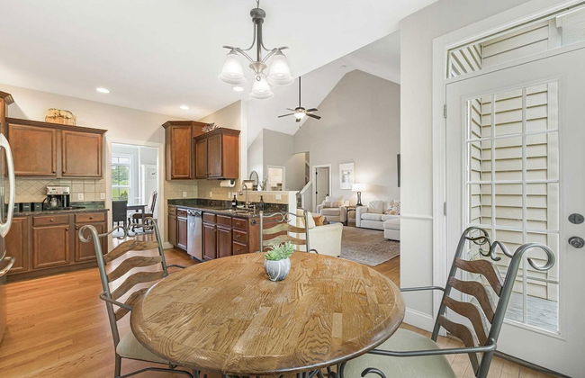 Fairview Vista by Avantstay 10 Mins to Asheville - Foto 3