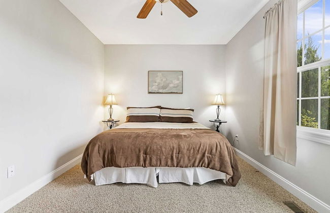 Fairview Vista by Avantstay 10 Mins to Asheville - Foto 47