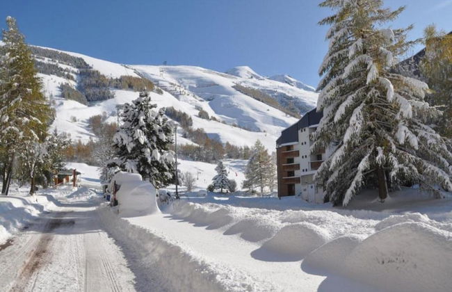Chalet in Les Deux Alpes With Heated Pool - Foto 23