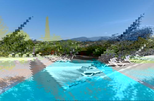 Foto 14 - Comfortable Apartment in Garda With Swimming Pool
