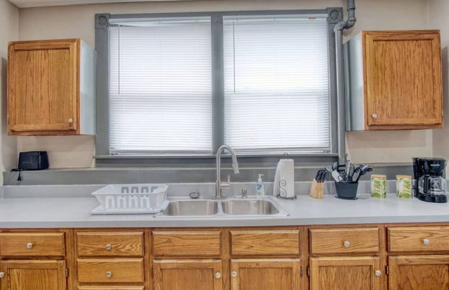 Artistic 1BR - APT - Near Downtown Mass Ave - Foto 17