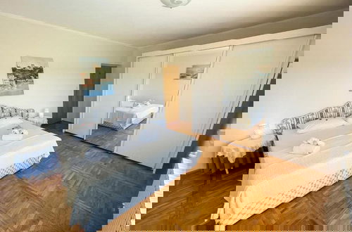 Foto 2 - Apartment in Croatia Near Adriatic Coast