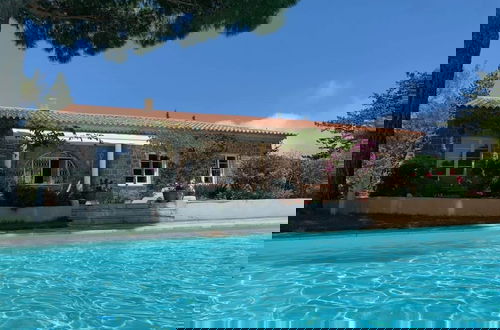 Photo 7 - Villa Mentine Modern Retreat
