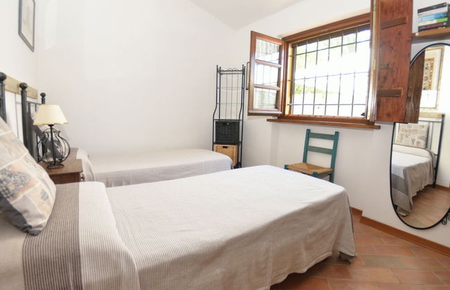 Holiday Home in Pescaglia Near Tuscan Beaches - Foto 2