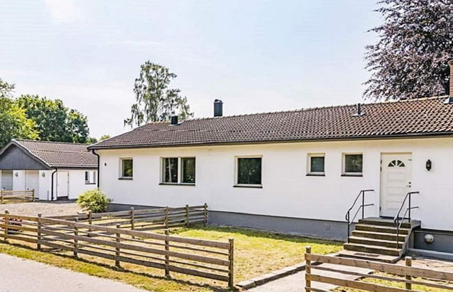 7 Person Holiday Home in Yngsjo-by Traum - Photo 1