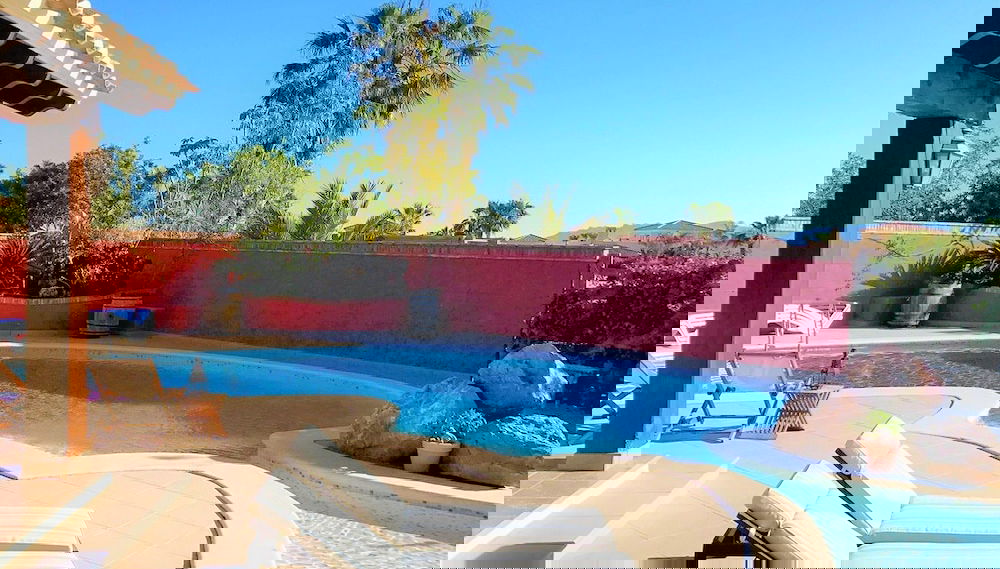 Primary image