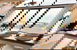Foto 1 - Hangalow House