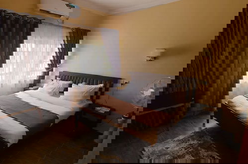 Photo 6 - Modupeore Apartments