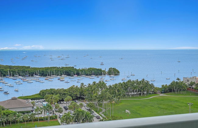 Sight of SAIL Boats Tranquil 1 bedroom - Photo 32
