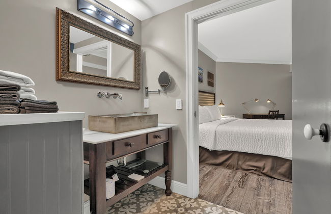 Sight of SAIL Boats Tranquil 1 bedroom - Photo 9