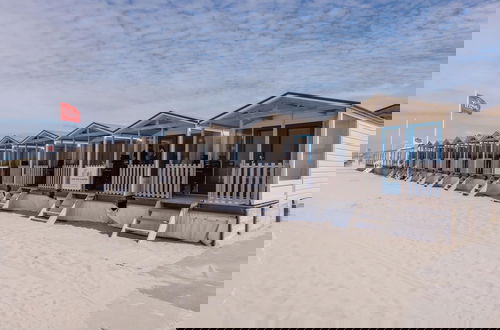 Foto 18 - Holiday Home on the Beach of Wijk aan Zee