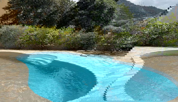 Foto 1 - Charming Villa in Saint-tropez With Private Pool